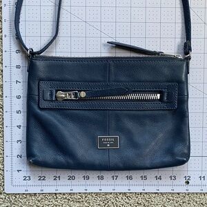 EUC Fossil crossbody